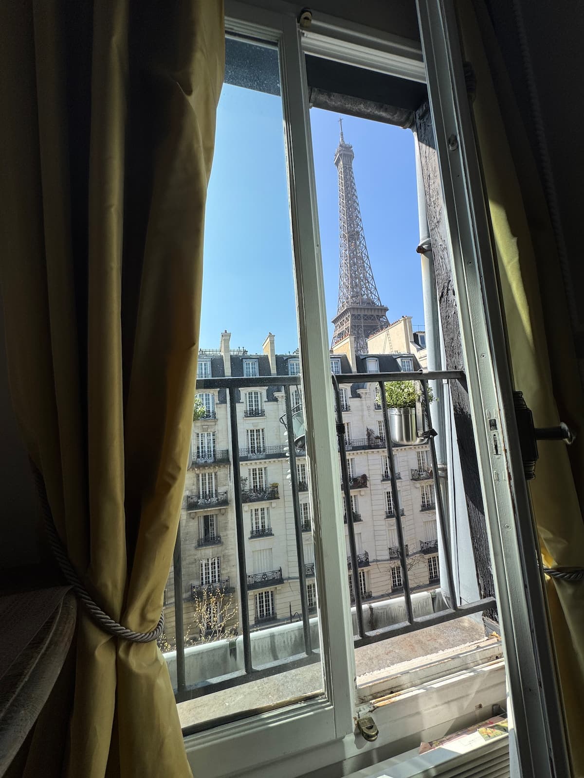 Vue IMPRENABLE sur la Tour Eiffel ! - Photo 5